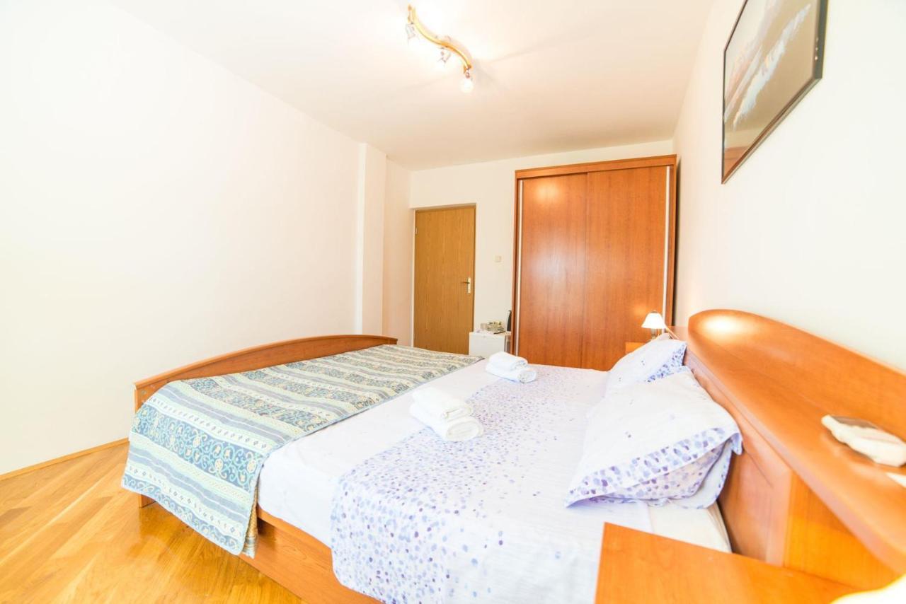 Rooms Glavan 63 Ровінь Екстер'єр фото