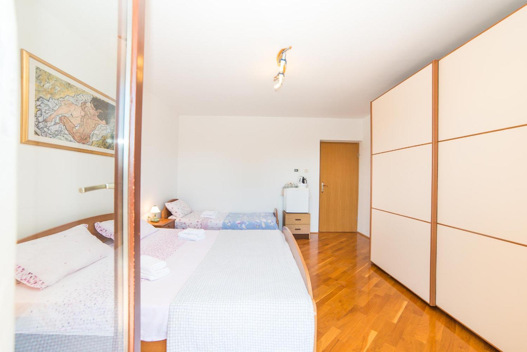 Rooms Glavan 63 Ровінь Екстер'єр фото